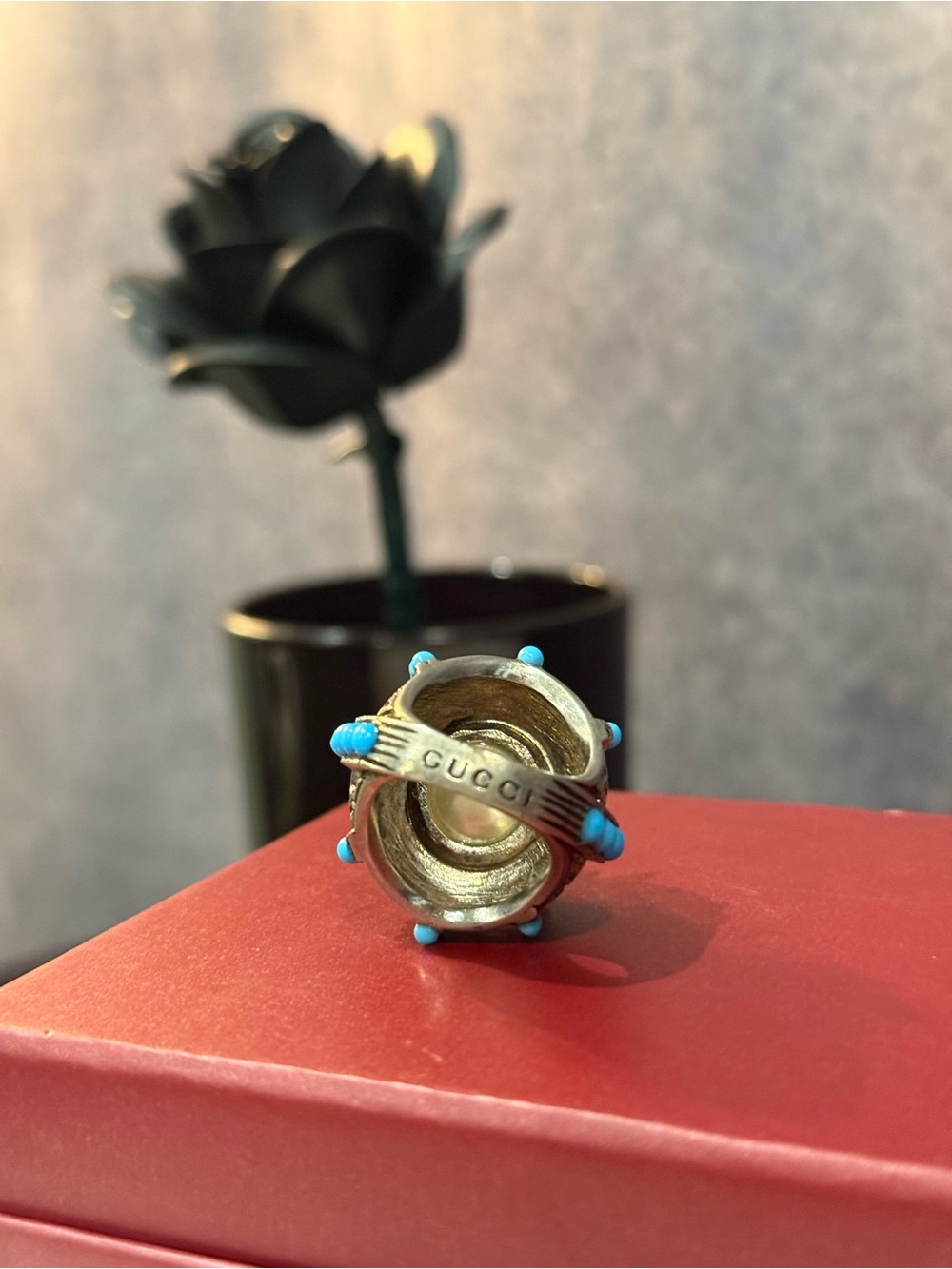 Gucci Rare Limited Edition Pearl Turquoise Spike Statement Ring - Picture 6 of 8